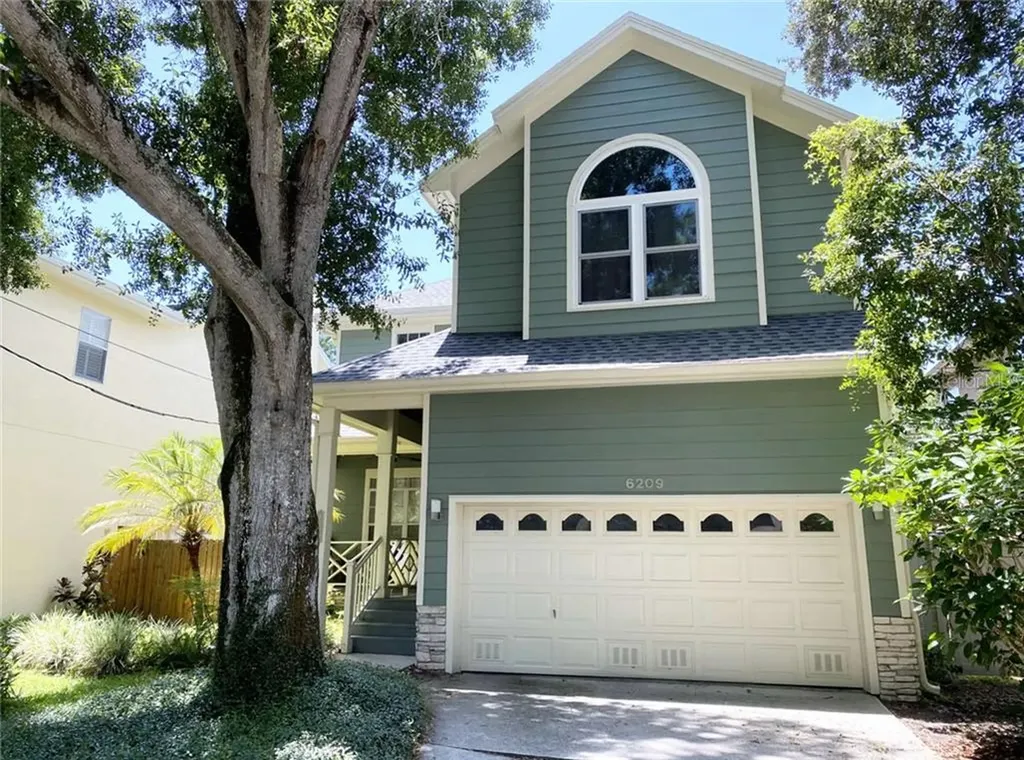 6209 S Russell Street Tampa FL 33611