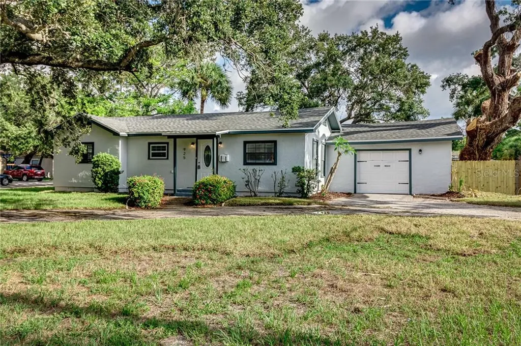 925 26th Avenue S St Petersburg FL 33705