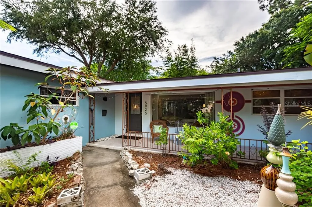 5925 Grove Street S St Petersburg FL 33705