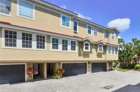 3111 W De Leon Street Tampa FL 33609