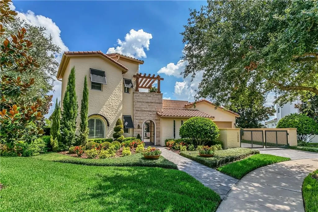 13000 Wilmslow Court Orlando FL 32832