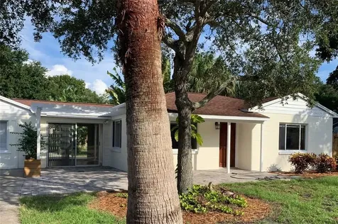 6221 S Kelly Road Tampa FL 33611