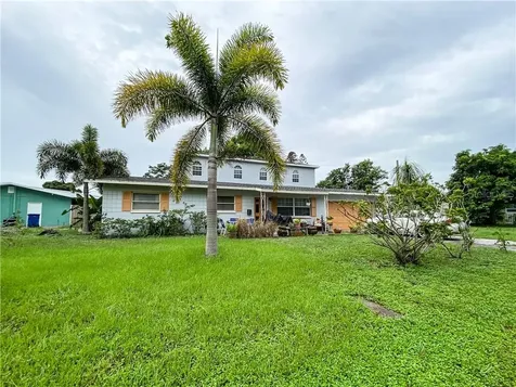 348 Kingfish Drive SE St Petersburg FL 33705