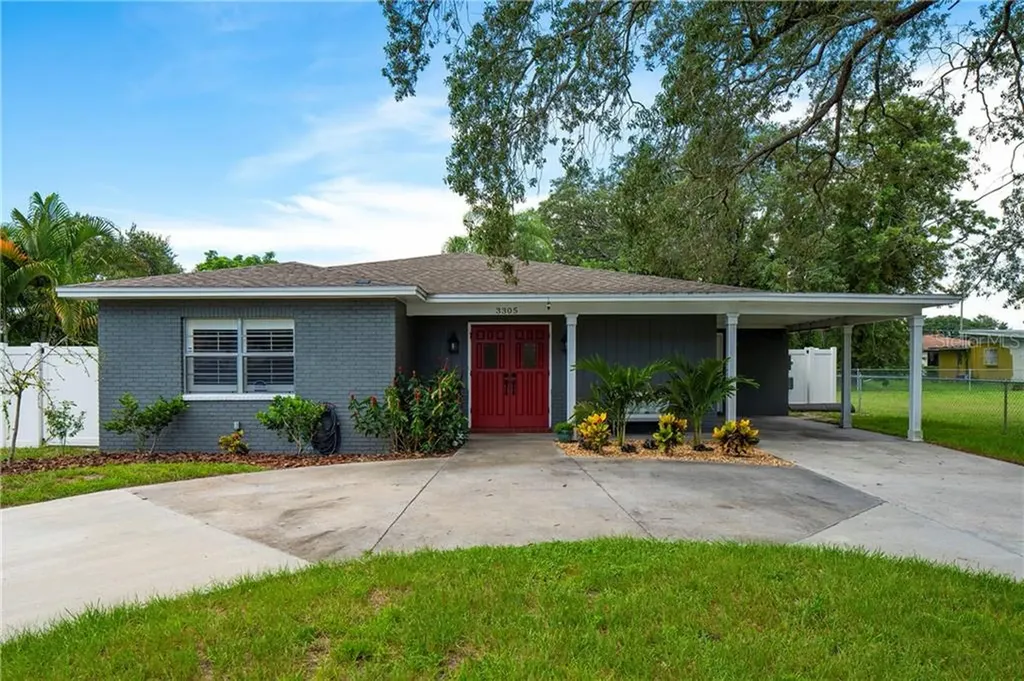 3305 W Gray Street Tampa FL 33609
