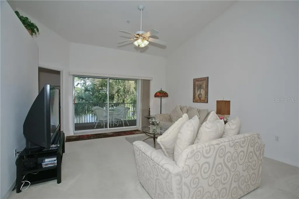 5270 Hyland Hills Avenue Sarasota FL 34241