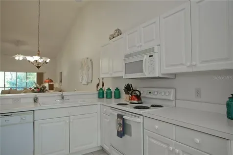 5270 Hyland Hills Avenue Sarasota FL 34241