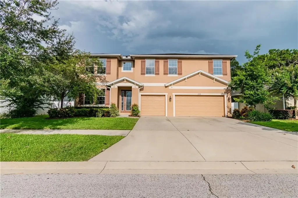 2208 Valterra Vista Way Valrico FL 33594