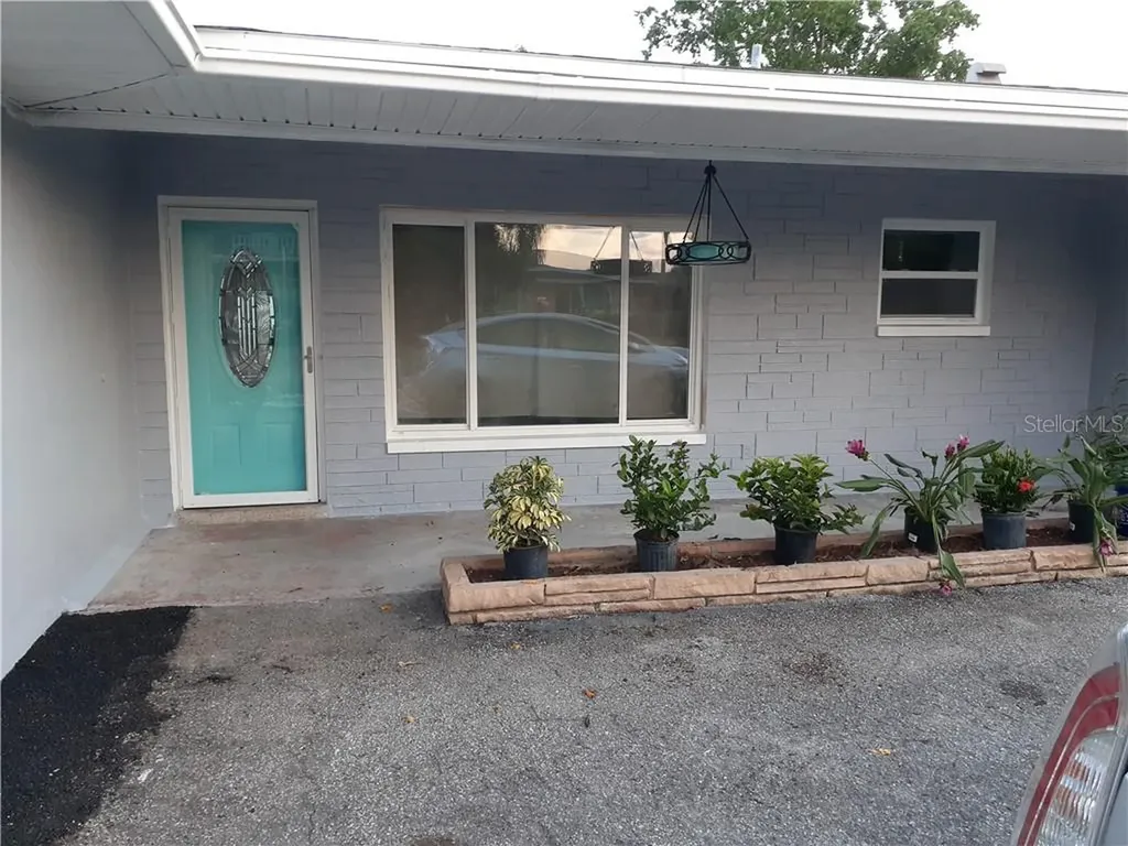 7842 Causeway Boulevard N St Petersburg FL 33707