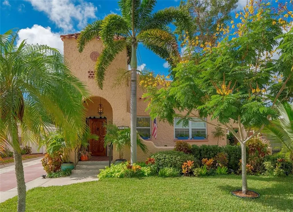 4530 11th Avenue N St Petersburg FL 33713