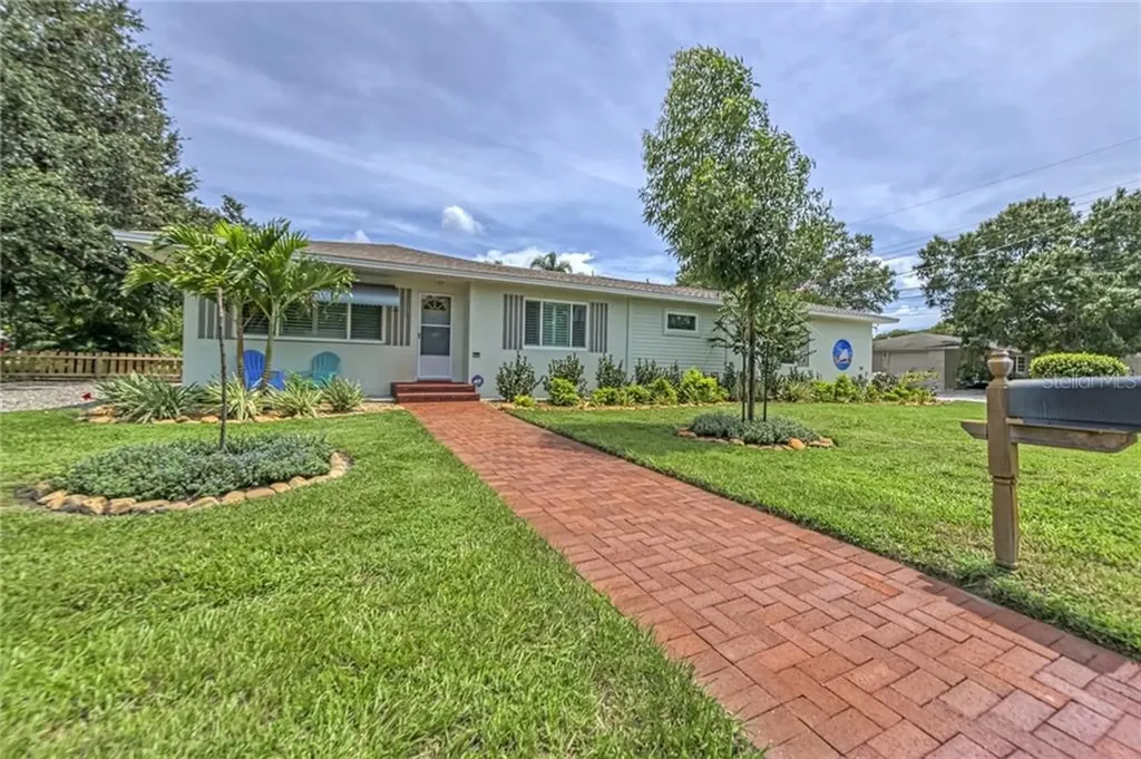 2100 57th Street S Gulfport FL 33707