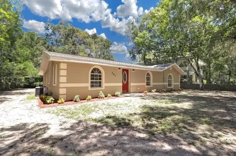 207 N Robin Hood Road Inverness FL 34450