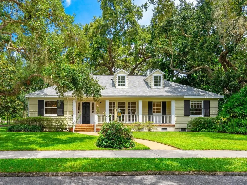 1585 South Drive Sarasota FL 34239