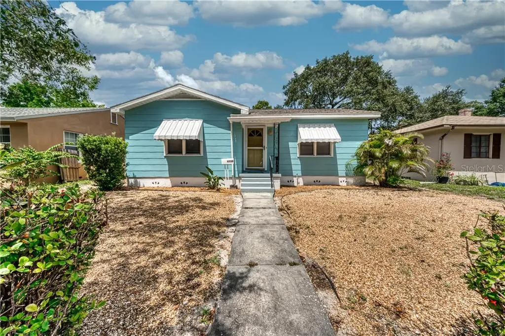 4735 2nd Avenue N St Petersburg FL 33713