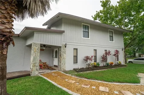 7601 Morning Glory Lane Tampa FL 33619