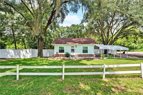 2220 Old Tavares Road Leesburg FL 34748