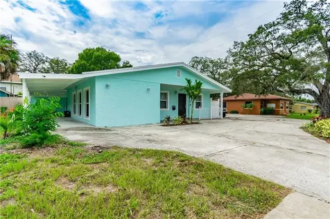 2821 37th Street S St Petersburg FL 33711