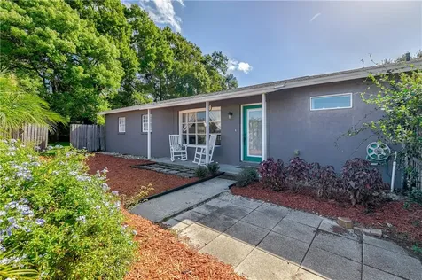 3417 W Hawthorne Road Tampa FL 33611