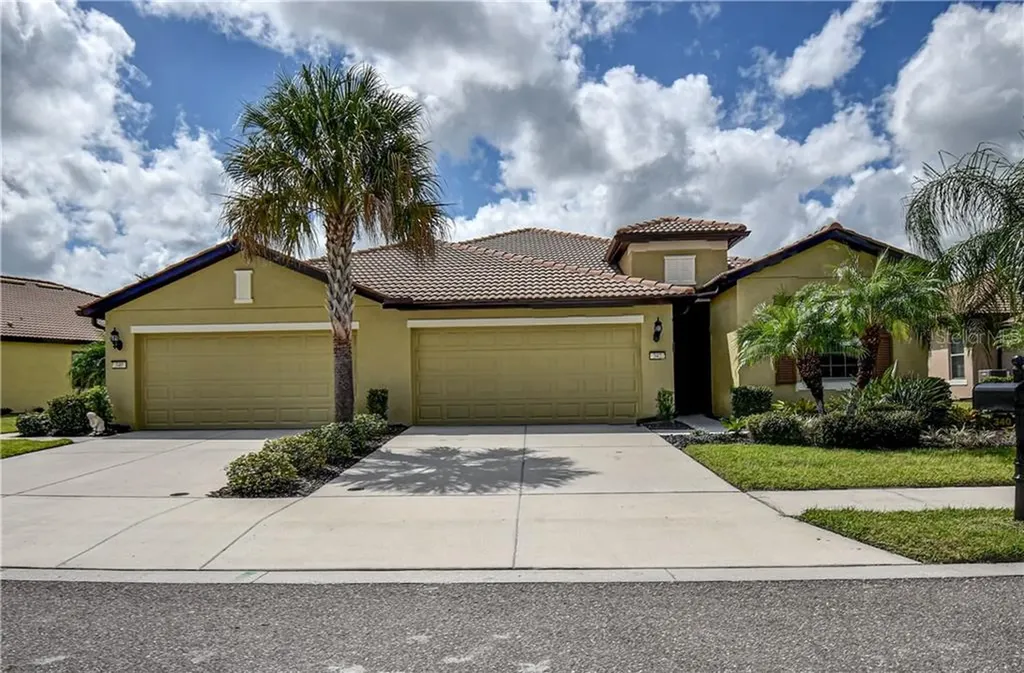 342 Mystic Falls Drive Apollo Beach FL 33572