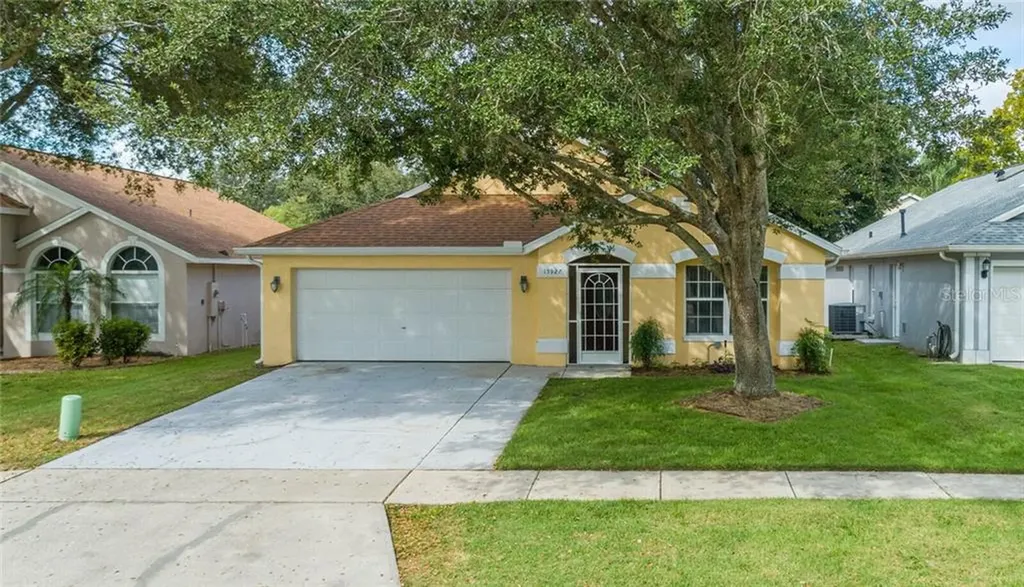 15927 Autumn Glen Avenue Clermont FL 34714