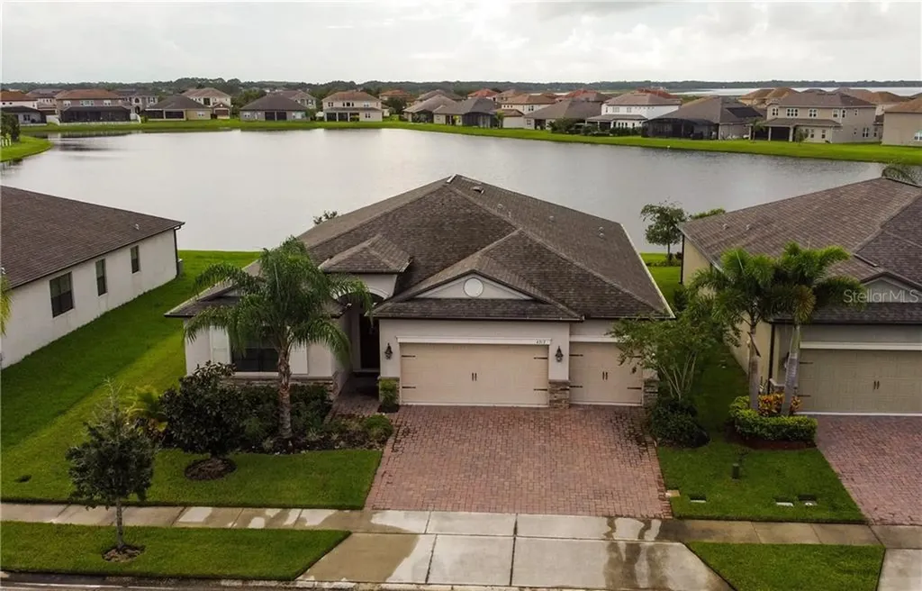 4313 Summer Breeze Way Kissimmee FL 34744