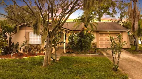 10206 Wexford Court Tampa FL 33615