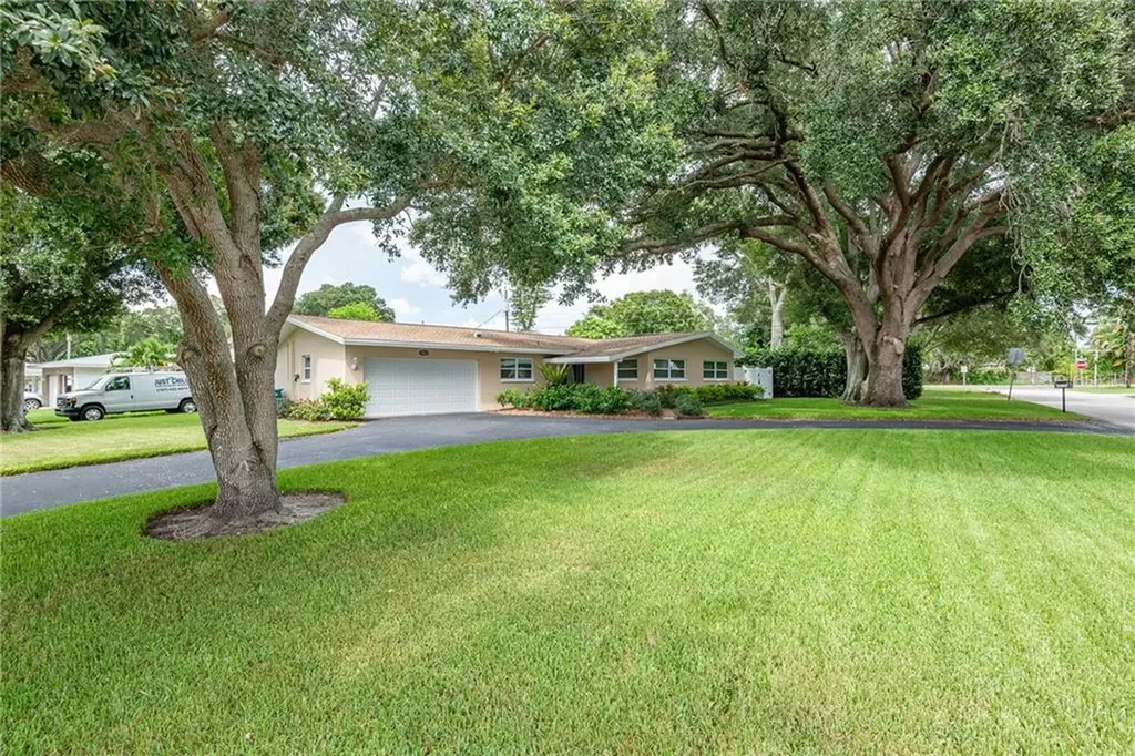 14025 104th Avenue Largo FL 33774