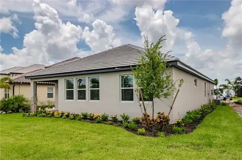 4873 Antrim Drive Sarasota FL 34240