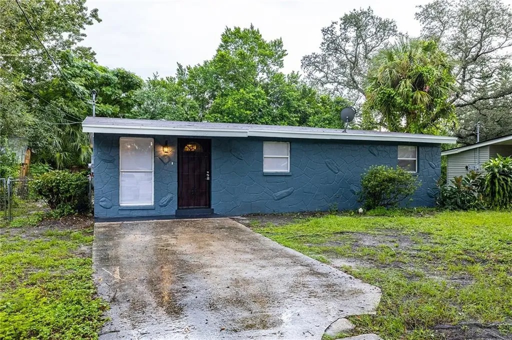 7219 E Cayuga Street Tampa FL 33610