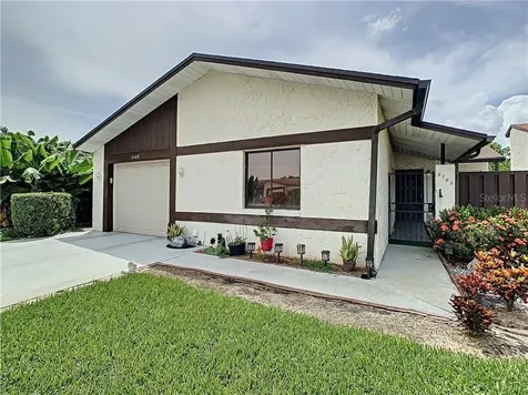 2105 Kings Crossing SW Winter Haven FL 33880