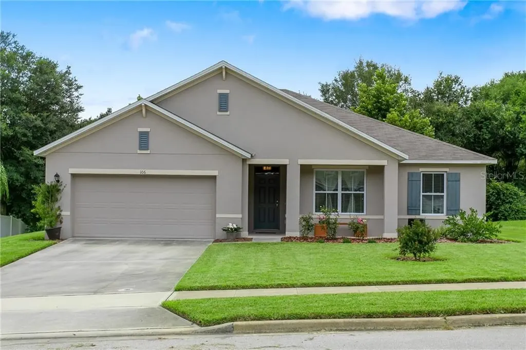 106 Cinnamon Oak Drive Deland FL 32724