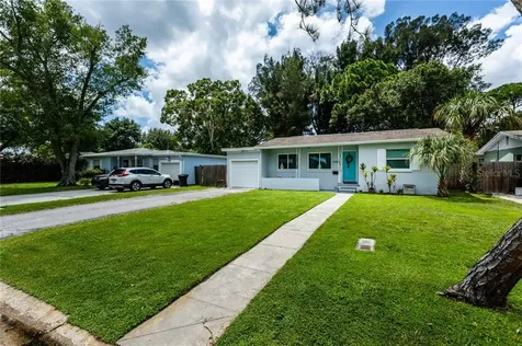 9008 Bay Street NE St Petersburg FL 33702
