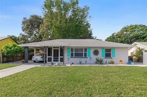 2078 Bougainvillea Street Sarasota FL 34239