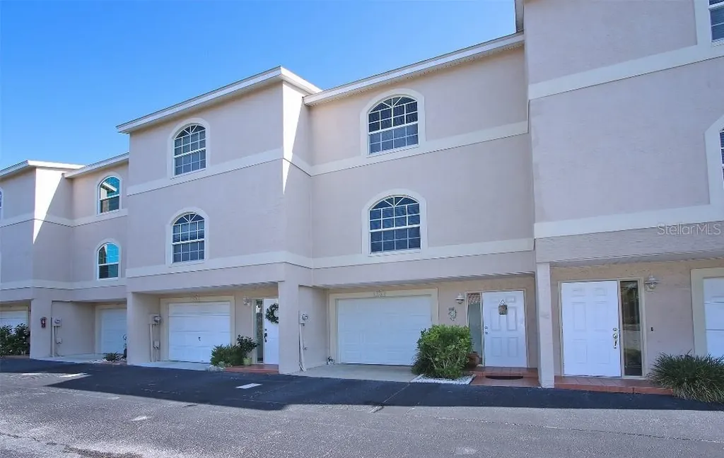 751 Pinellas Bayway S St Petersburg FL 33715