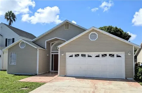 3713 41st Avenue W Bradenton FL 34205