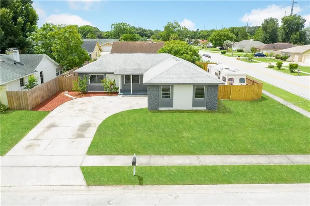 697 La Salle Drive Altamonte Springs FL 32714