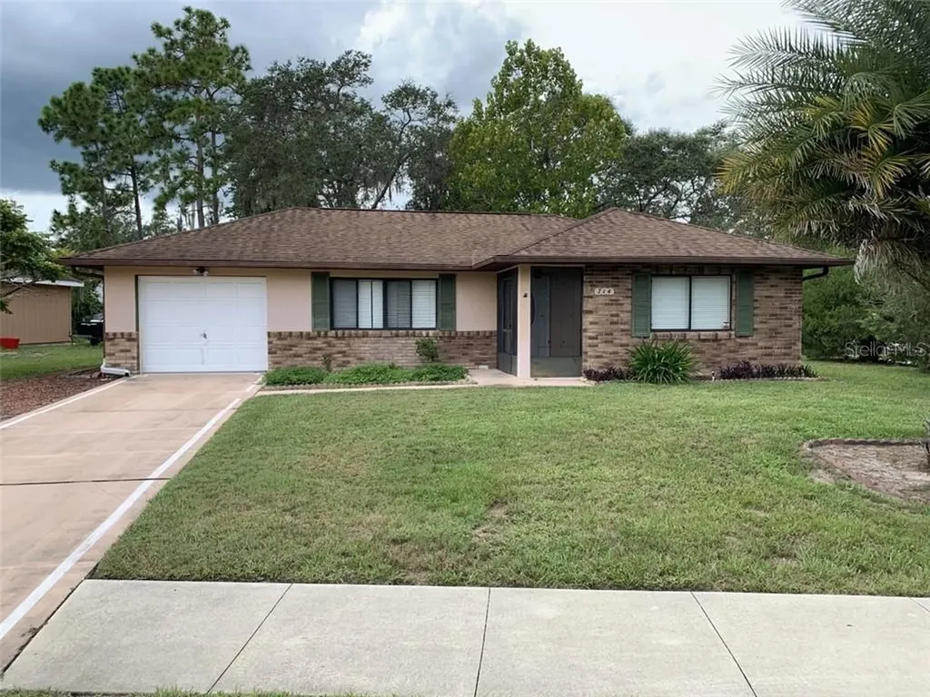 714 Vardon Avenue Deltona FL 32738