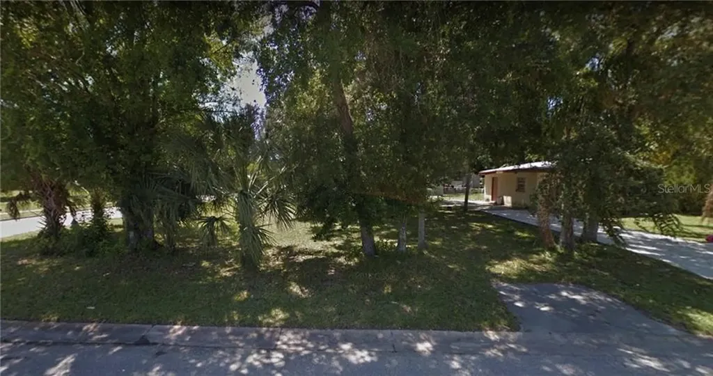 820 29th Street E Bradenton FL 34208