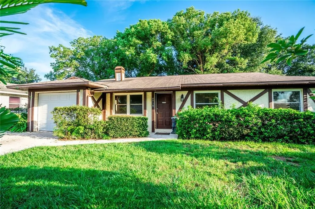 4715 Presidential Street Seffner FL 33584