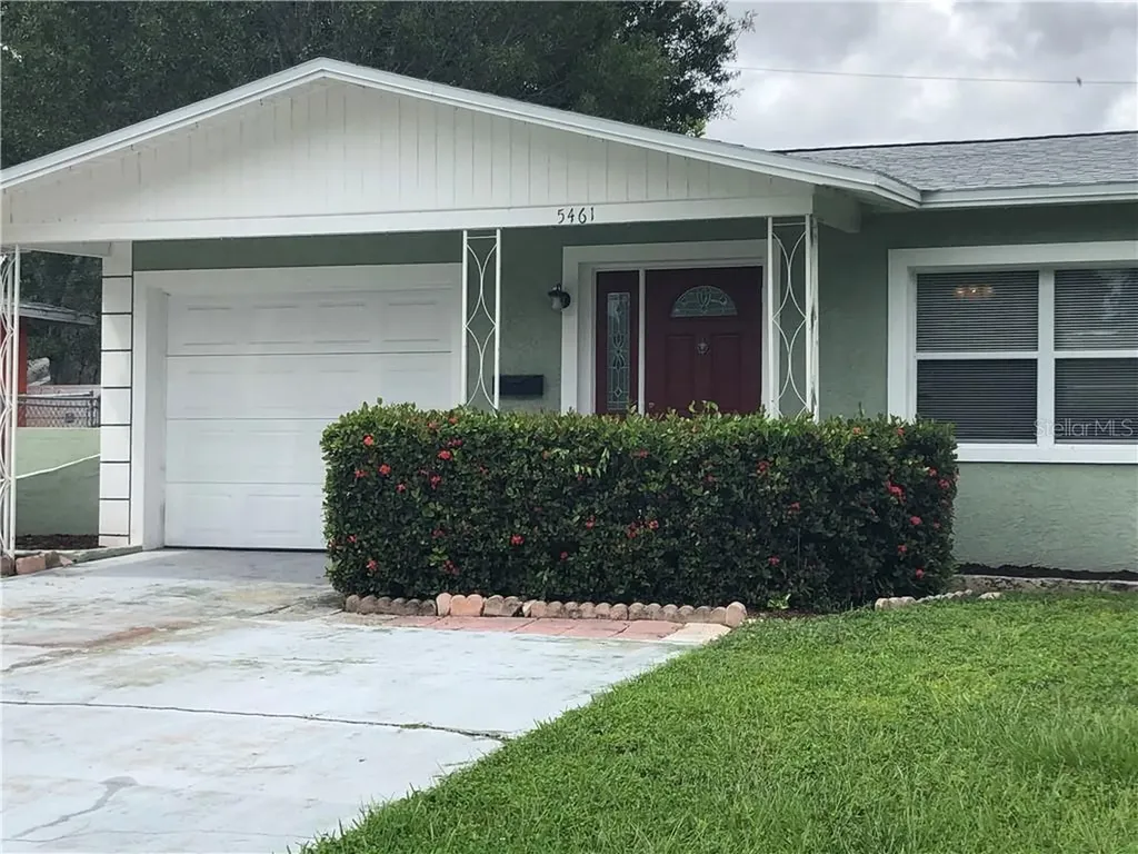 5461 100th Avenue N Pinellas Park FL 33782