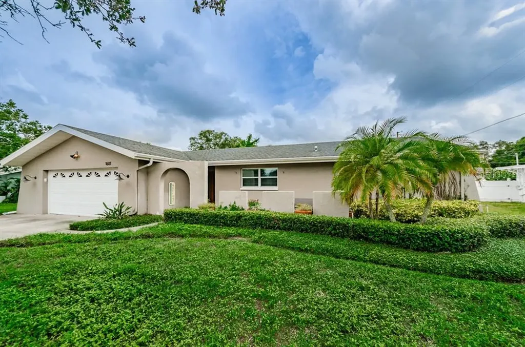 1601 Palmetto Street Clearwater FL 33755