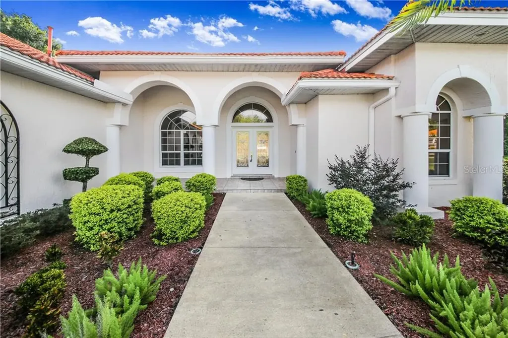 537 Greenway Drive Lake Wales FL 33898