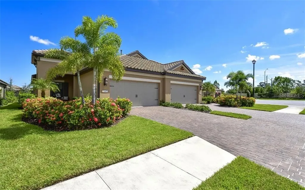 6475 Positano Court Sarasota FL 34243