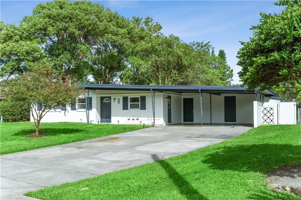 2905 Tradewinds Trail Orlando FL 32805