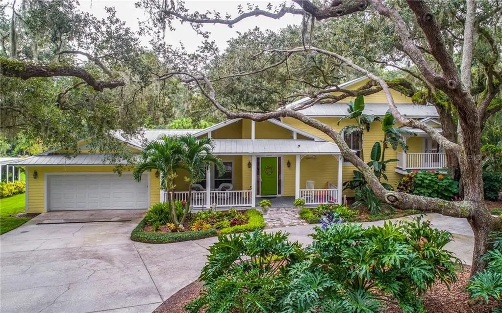 501 S Riverhills Drive Temple Terrace FL 33617