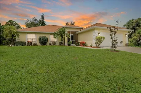 3483 Hobart Street North Port FL 34288
