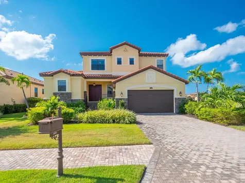5414 Title Row Drive