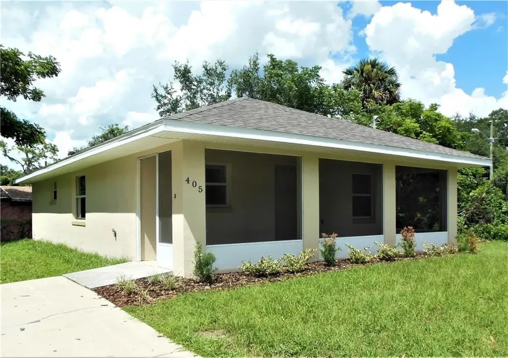 405 W New Hampshire Avenue Deland FL 32720