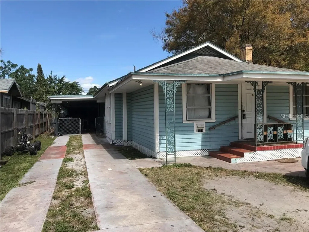 1114 27th Avenue W Bradenton FL 34205
