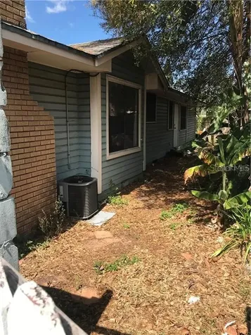 1114 27th Avenue W Bradenton FL 34205