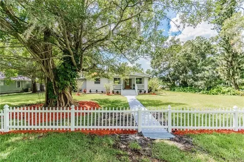 623 Leffingwell Avenue Ellenton FL 34222